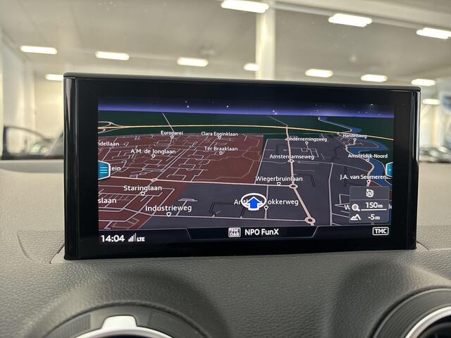 Audi Q2 35 Tfsi 150pk S-tronic Advanced edition · Camera · Apple/Android Car Play · Navi · P-Sensoren · Cruise Control · Elek. Achterklep · Stoelverwarming · 17'' Inch ·