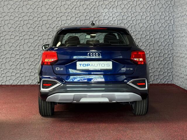 Audi Q2 35 TFSI 1.5 S EDITION FACELIFT 150 PK VIR.COCKPIT TOUCHSCREEN CARPLAY NAVI CAMERA LED STOELVERW. PDC 12/2024 "Audi rijden begint bij Topautos.nl - 20 Audi topmodellen direct op voorraad!"