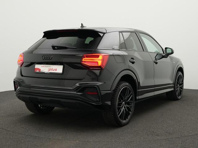 Audi Q2 S Edition 35 TFSI 150 pk S-tronic | Demperregeling | Achteruitrijcamera | Stoelverwarming | Side Assist | Cruise Control | 19 inch