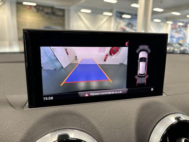 Audi Q2 35 Tfsi 150pk S-tronic S Edition · Camera · Apple/Android Car Play · Navi · P-Sensoren · Matrix LED · 17'' Inch · Garantie t/m 30-11-2027 of 100.000km