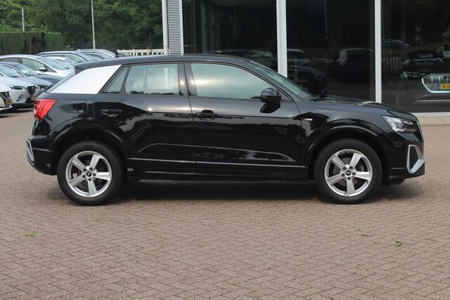 Audi Q2 35 TFSI Business Edition S-Line / Virtual Cockpit / Camera / Apple CarPlay / ACC / DAB / Keyless / 17'' / Matrix LED / Stoelverwarming / Elektr. achterklep