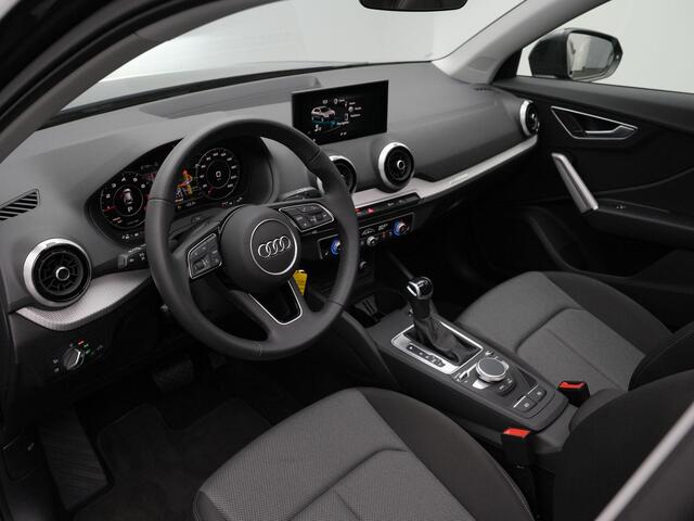 Audi Q2 35 TFSI 150 pk S-tronic S Edition / S-Line | Panoramadak | Matrix LED | Achteruitrijcamera | Navigatie | Stoelverwarming