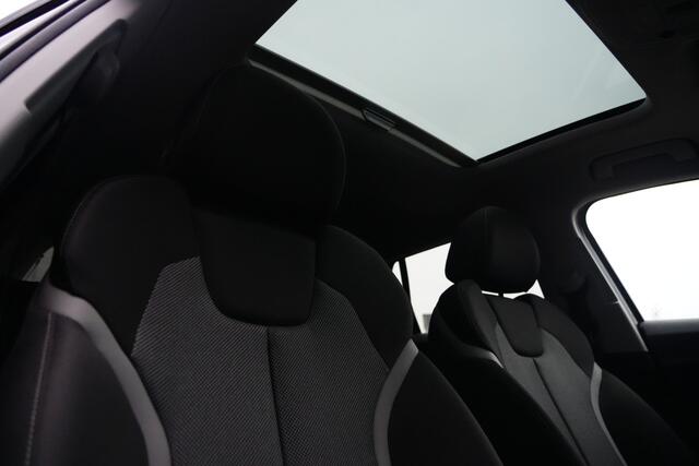 Audi Q2 35 TFSI S Edition 150pk Panoramadak/Stoelverwarming/Camera