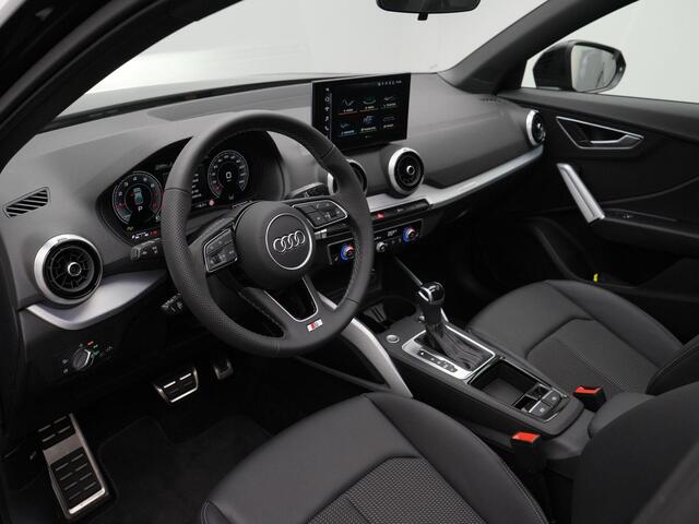 Audi Q2 35 TFSI 150 pk S-tronic S Edition / S-Line | Panoramadak | Matrix LED | Stoelverwarming | Navigatie | Carplay