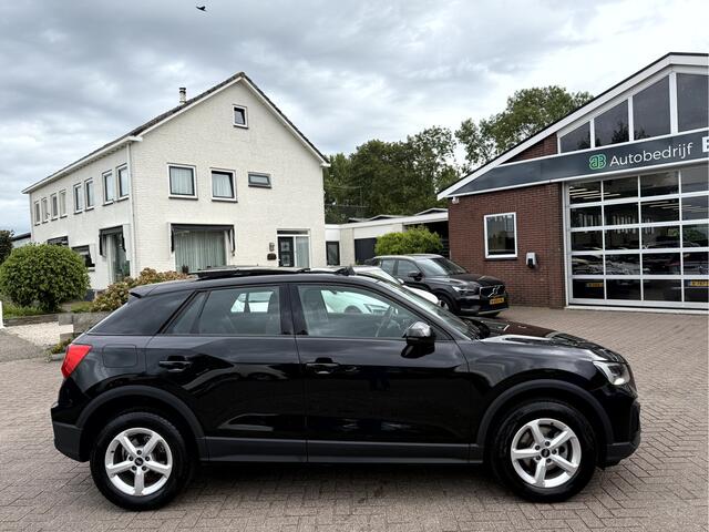 Audi Q2 30 TFSI Pro Line Panoramadak, Led