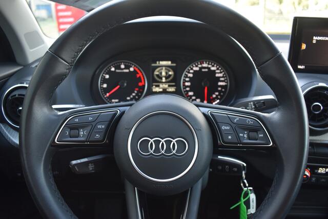 Audi Q2 35 TFSI Pro Line Automaat Stoelverwarming Parkeersensoren.