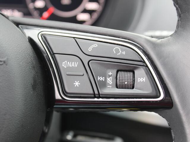 Audi Q2 35 TFSI Advanced edition AUTOMAAT / 1500KG Trekgewicht / S-Line / Navigatie + Apple Carplay/Android Auto / Cruise Control / Climate Control / Stoelverwarming Voor / Bluetooth /