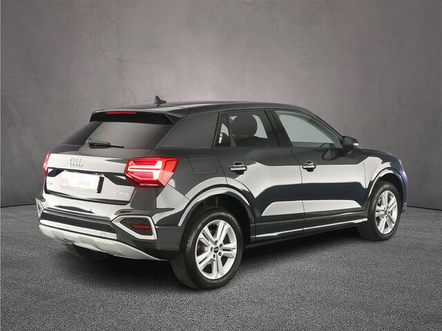 Audi Q2 35 TFSI Advanced edition | Carplay | Cruise control | Ambient lighting | Sportstoelen |