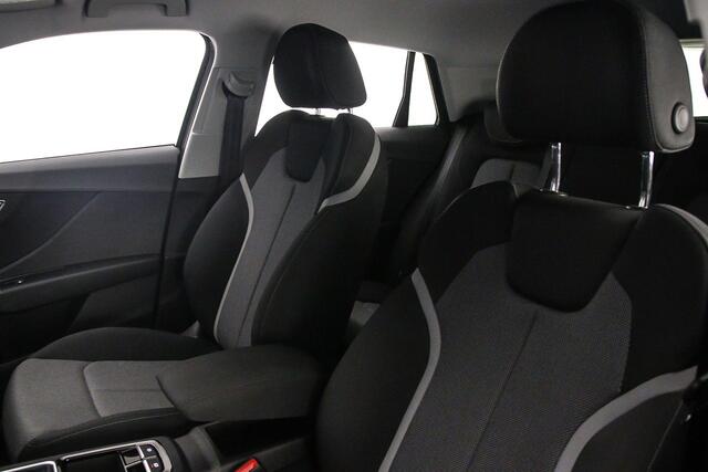 Audi Q2 35 TFSI Advanced edition | Carplay | Cruise control | Ambient lighting | Sportstoelen |