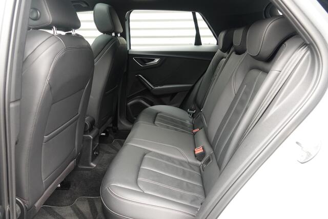 Audi Q2 35 TFSI Edition one S-Line | Pano | ACC | Camera | B&O | Blindspot | Sfeer |