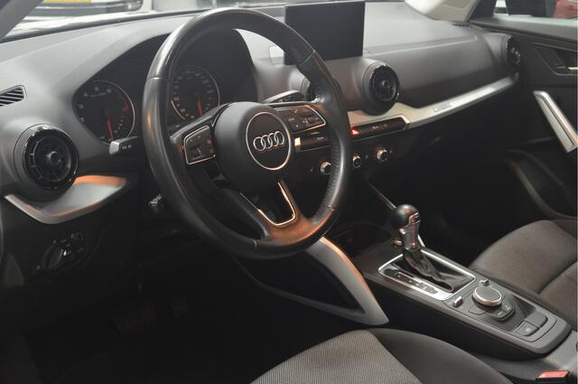 Audi Q2 1.4 TFSI CoD Sport Pro Line // NAVI // PDC // TREKHAAK // STOELVERWARMING // AIRCO //