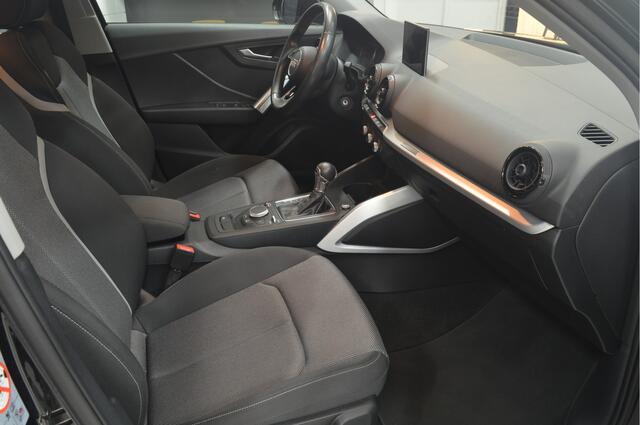 Audi Q2 1.4 TFSI CoD Sport Pro Line // NAVI // PDC // TREKHAAK // STOELVERWARMING // AIRCO //