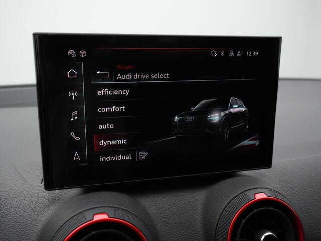 Audi Q2 35 TFSI 150 pk S-tronic S Edition / S-line | Trekhaak | Fijnnappa leder | Matrix LED | Sonos | Navigatie | Stoelverwarming | Adaptive Cruise | Virtual Cockpit