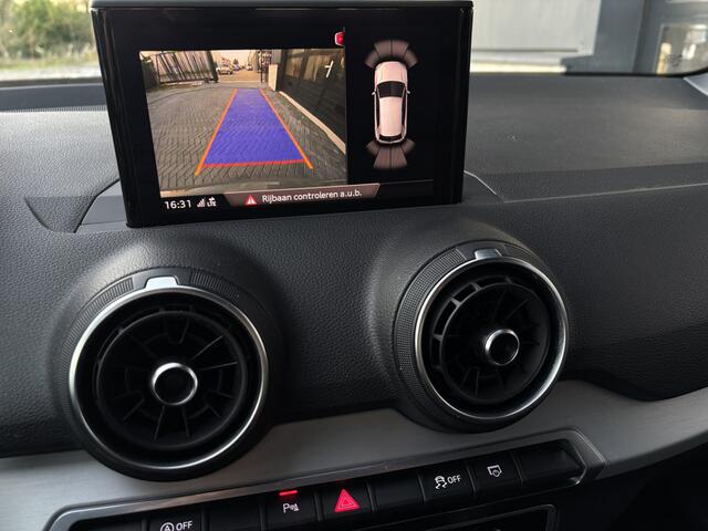 Audi Q2 35 TFSI S-line ACC CarPlay