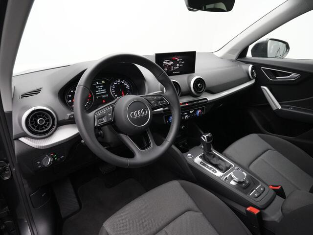 Audi Q2 35 TFSI 150 pk S-tronic S-Line | Panoramadak | Matrix LED | Achteruitrijcamera | Stoelverwarming | Adaptive Cruise