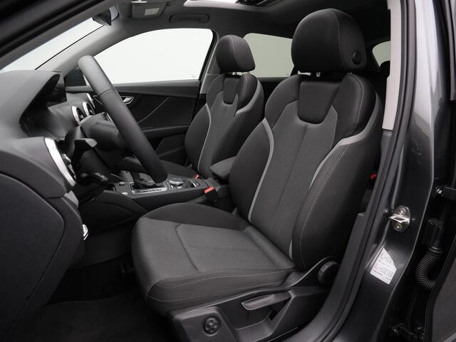Audi Q2 35 TFSI 150 pk S-tronic S-Line | Panoramadak | Matrix LED | Achteruitrijcamera | Stoelverwarming | Adaptive Cruise