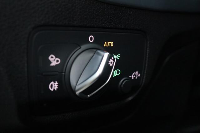 Audi Q2 30 TFSI S-tronic, 2x S-line, LED, trekhaak