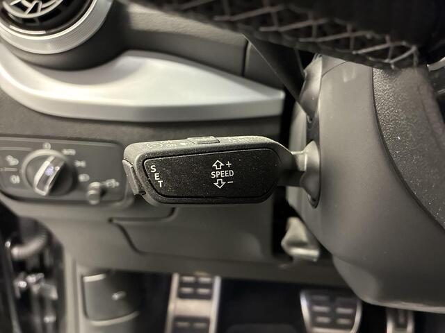 Audi Q2 35 TFSI 150pk S-tronic S Edition · Apple/Android Car Play · Camera · P-Sensoren · Navigatie · Stoelverwarming · 17'' Inch · Garantie t/m 13-06-2027 of 100.000km