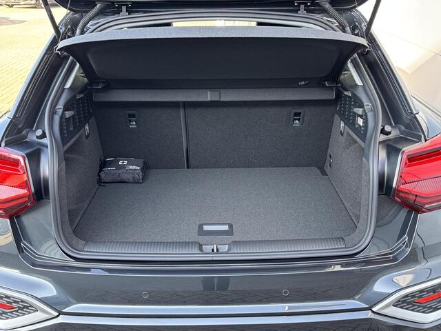 Audi Q2 Advanced edition 35 TFSI 150 PK | Adaptive Cruise Control | Assistentie pakket Parking