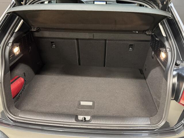 Audi Q2 35 TFSI Advanced edition | Stoelverwarming | Navigatie | Climate control