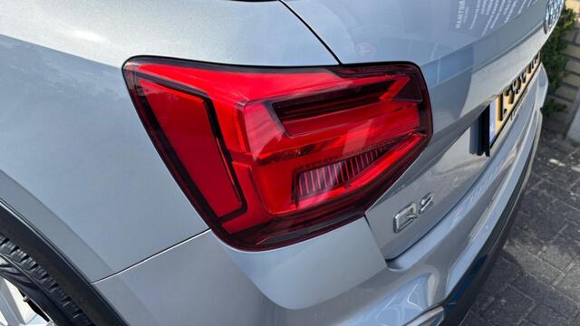 Audi Q2 30 TFSI Bns edition - Clima - CarPlay - Virtual Cockpit -NAP-NL