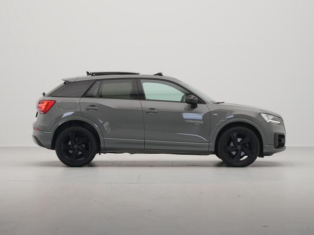 Audi Q2 35 TFSI 150pk S-tronic S-line Panorama Dig display Sound Led optiek zwart