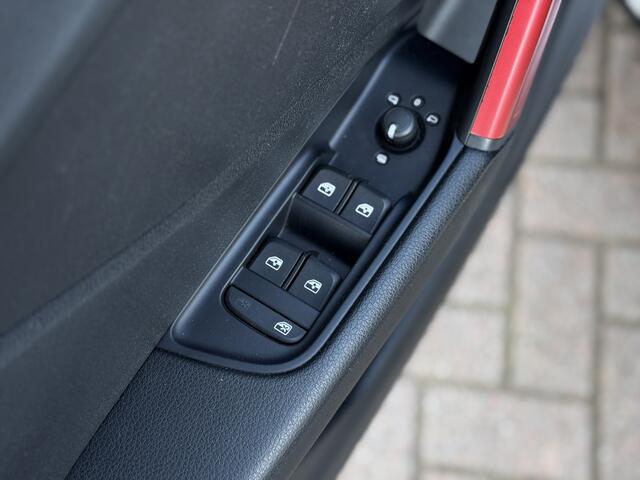 Audi Q2 1.4 TFSI CoD Design Pro Line Plus | PDC V+A | Trekhaak | Bluetooth | Clima | Cruise | Navi | LM velgen | RIJKLAARPRIJS INCL 12 MAANDEN GARANTIE EN BEURT