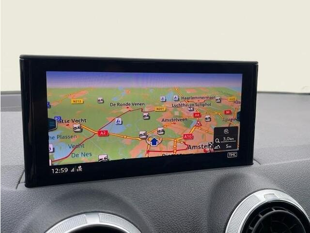 Audi Q2 30 TFSI Business Edition 110pk | Navigatie | Virtual Cockpit | Parkeercamera | 18 inch Lichtmetalen velgen