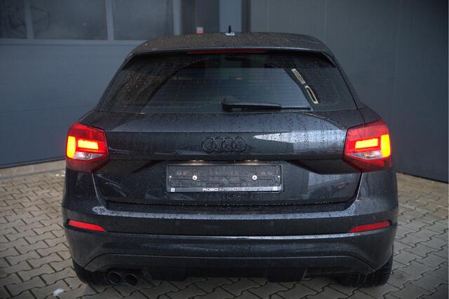 Audi Q2 1.4 TFSI CoD Design Pro Line Plus | Stoelverwarming | Camera | Keyless | Cruise Control | Navigatie | Parkeersensoren | Elektrische Achterklep | Climate Control | Automaat