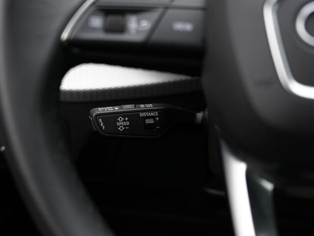 Audi Q2 35 TFSI 150 pk S-tronic S-Line | Trekhaak | Matrix LED | Achteruitrijcamera | Stoelverwarming | Adaptive Cruise