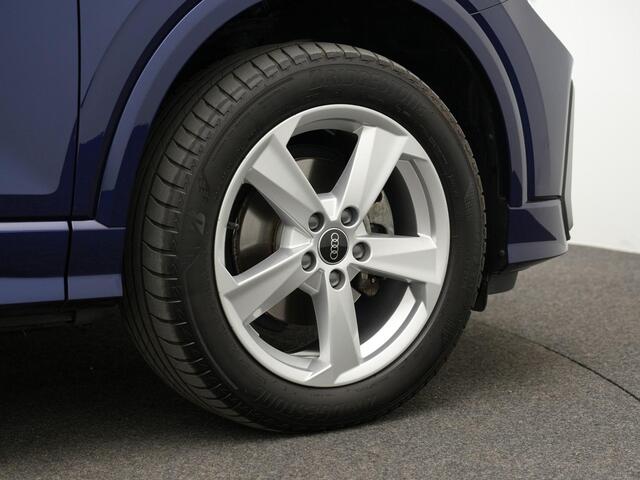 Audi Q2 35 TFSI 150 pk S-tronic S-Line | Trekhaak | Matrix LED | Achteruitrijcamera | Stoelverwarming | Adaptive Cruise