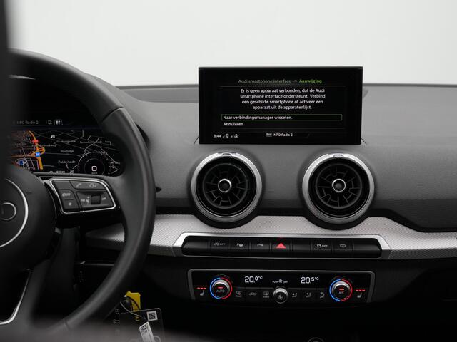 Audi Q2 35 TFSI 150 pk S-tronic S-Line | Panoramadak | Matrix LED | Achteruitrijcamera | Stoelverwarming | Navigatie