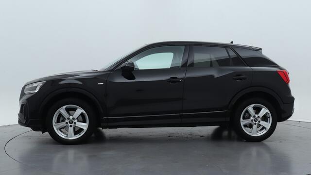 Audi Q2 35 TFSI S Edition | Stoelverwarming | Adaptive cruise | Carplay |