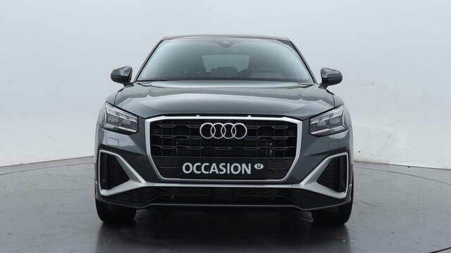 Audi Q2 35 TFSI 150PK S Edition / Stoelverwarming / Achteruitrijcamera / Keyless Entry & Start