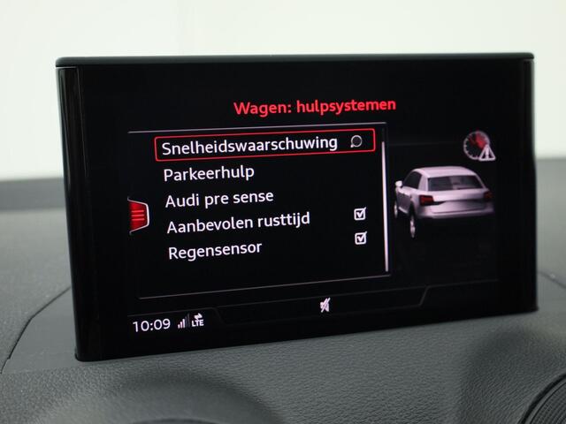 Audi Q2 30 TFSI/116PK epic · Apple/Android Car Play · Navigatie · Stoelverwarming