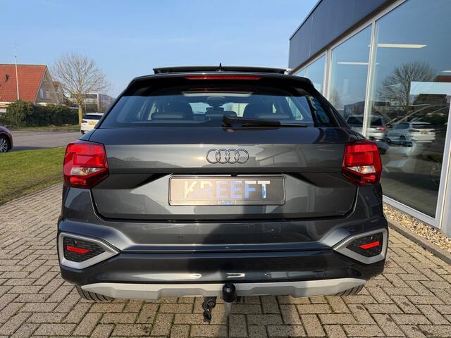 Audi Q2 35 TFSI S Edition Schuifdak