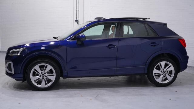 Audi Q2 30 TDI Business Edition 1e Eig. NAP Panodak Lederen sportstoelen Camera Led matrix Navi PDC v+a Rijklaar!