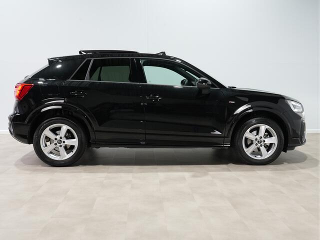 Audi Q2 35 TFSI S Edition 150 pk S-Tronic Panoramadak, matrix led, 69