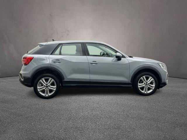 Audi Q2 35 TFSI Business Edition | Navi | Full-Led | Sportstoelen | Ambient lighting | MMi plus |