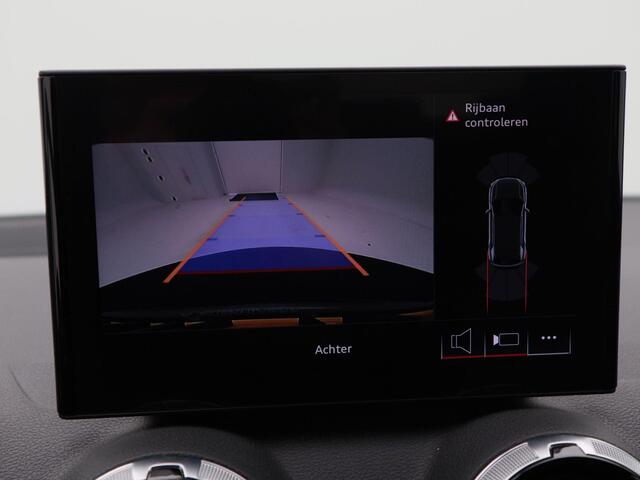 Audi Q2 35 TFSi 150 Pk Automaat S-line | Stoelverwarming | Climatronic | Camera | Navigatie | Full LED | 17 Inch | 32.101 Km !!