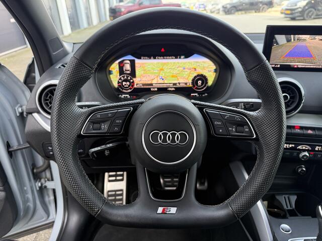 Audi Q2 35 TFSI S-LINE Virt cock/Camera/Apple