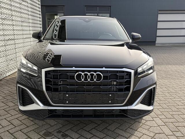Audi Q2 S edition 35 TFSI 110 kW / 150 PK Hatchback 7 vers