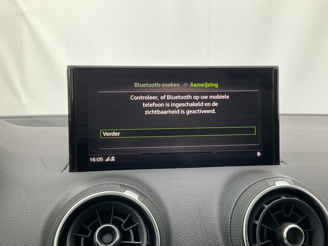 Audi Q2 1.6 TDI Sport Pro Line Pano.dak Leer Virtual DAB Trekhaak