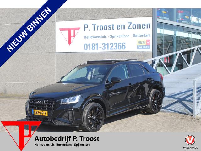 Audi Q2 35 TFSI S-Line Automaat/Panoramadak/Afneembare trekhaak/Virtual cockpit/Achteruitrijcamera/Parkeersensoren rondom/Apple carplay/Stoelverwarming/Climate control/Elektrische achterklep/Cruise control/DAB/19'' Lichtmetalen velgen.