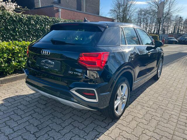 Audi Q2 30 TFSI Attitude virtual cockpit, camera, navi, cruise
