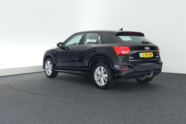 Audi Q2 35 TFSI 150pk S-Line Trekhaak Camera Leder Keyless Stoelverwarming Virtual Cockpit Navigatie