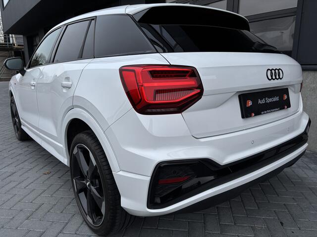 Audi Q2 35 TFSI S-line Black Keyless
