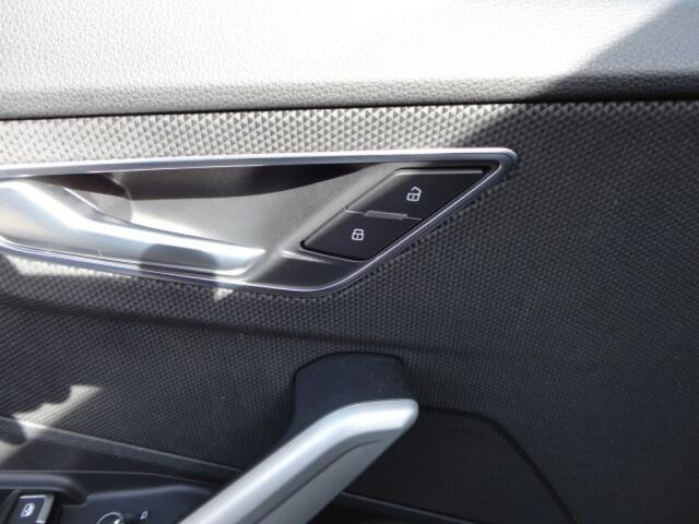 Audi Q2 35 TFSI 150 PK S-tronic Advanced edition ,Camera ,Navi ,Trekhaak