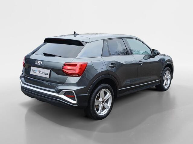 Audi Q2 35 TFSI S Edition | AUTOMAAT | S-Line interieur | PDC v+a | LM Velgen | LED |