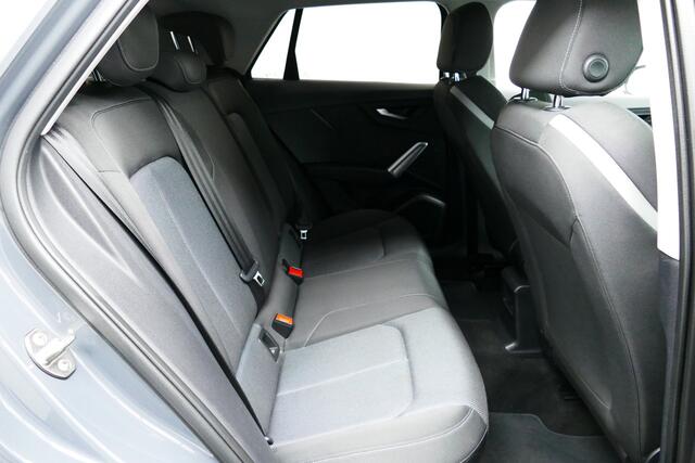 Audi Q2 35 150pk TFSI CoD Sport Pro Line. Navi, Clima, Cruise, StoelVerw, 17"LMV, Haak 1500kg